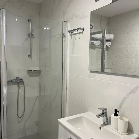 Apartman Flyinn *