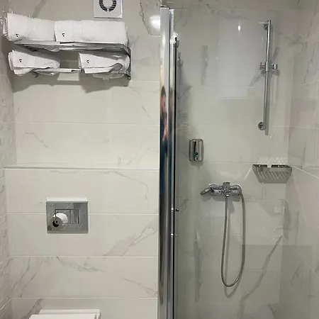 Flyinn Apartman Belgrade